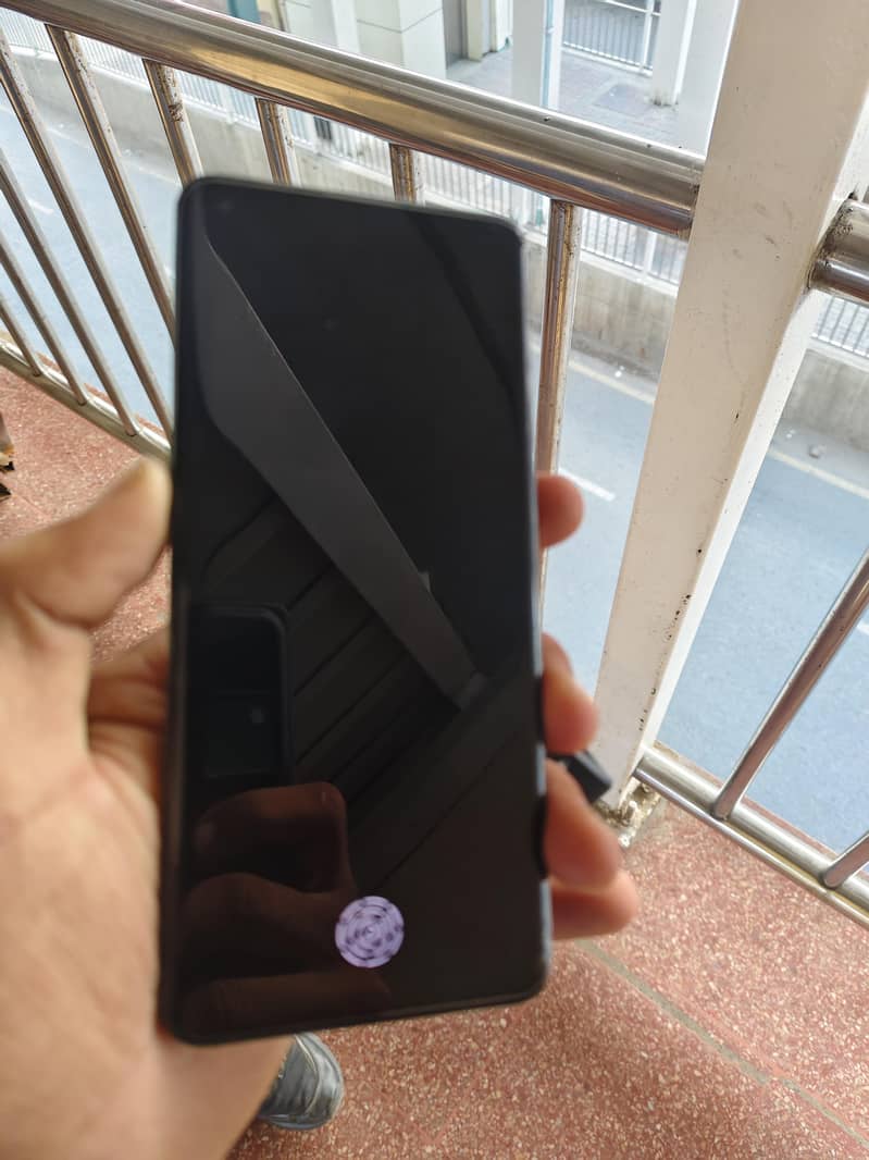 One Plus 9 Pro 8