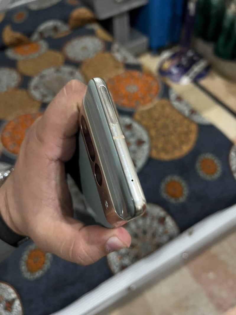Google Pixel 7 Pro 4