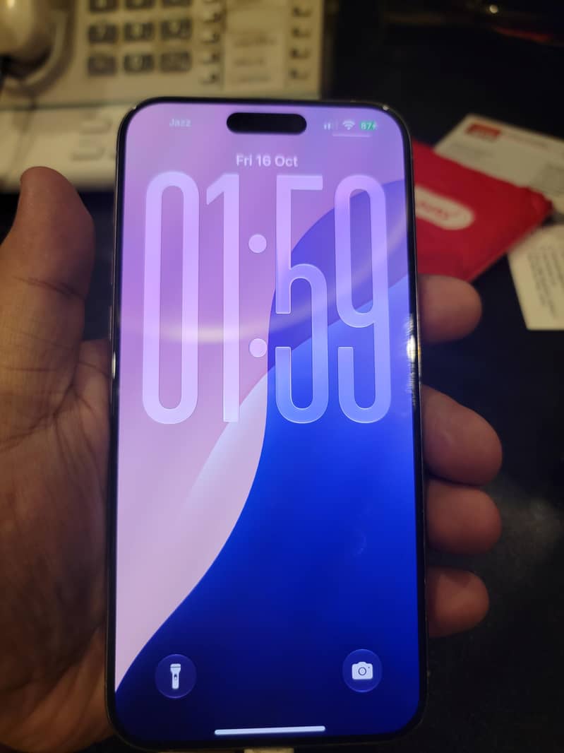 Apple iPhone 15 Pro Max 1