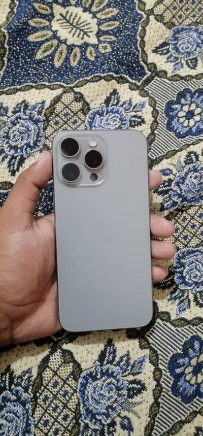 Apple iPhone 15 Pro Max