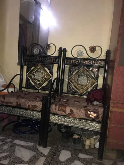 iron sofa set condition 10 by 10