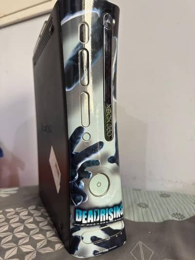 Xbox 360i dead rising edition