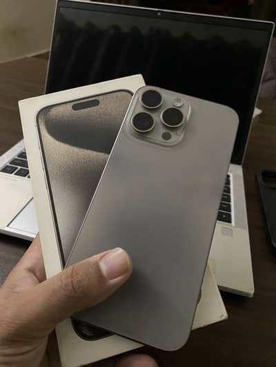 Apple iPhone 15 Pro Max JV