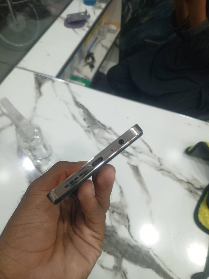 Infinix Note 30 2