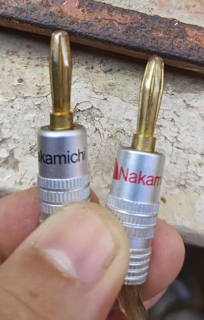 Banana plug