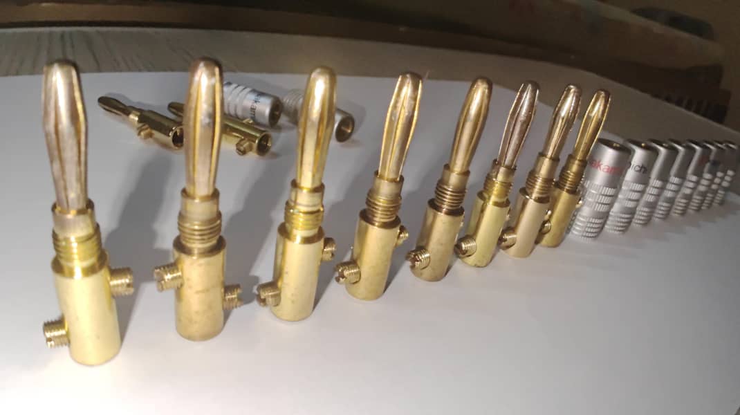 Banana plug 9