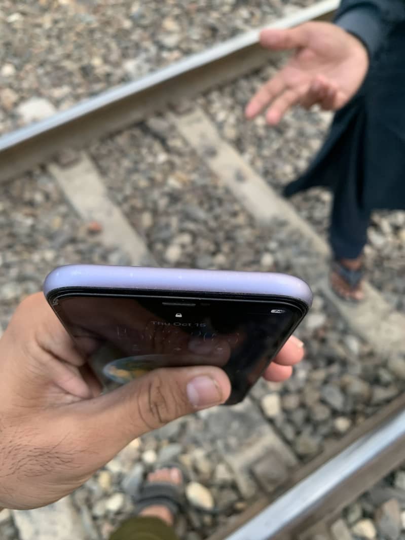 Apple iPhone 11 2