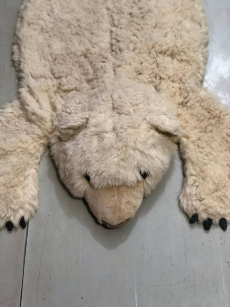 Bear matt 1