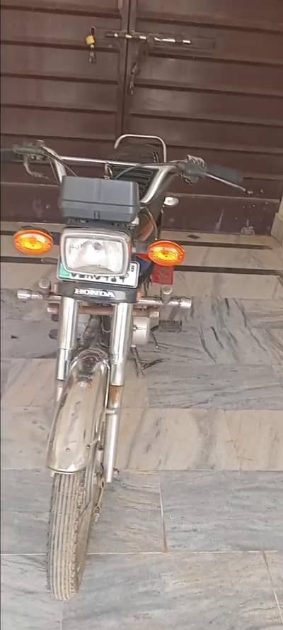 Honda CG 125 2018 Model | Punjab Number | Complete Documents