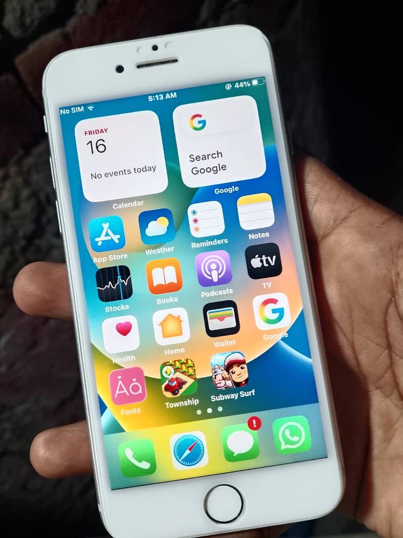 Apple iPhone 8 1