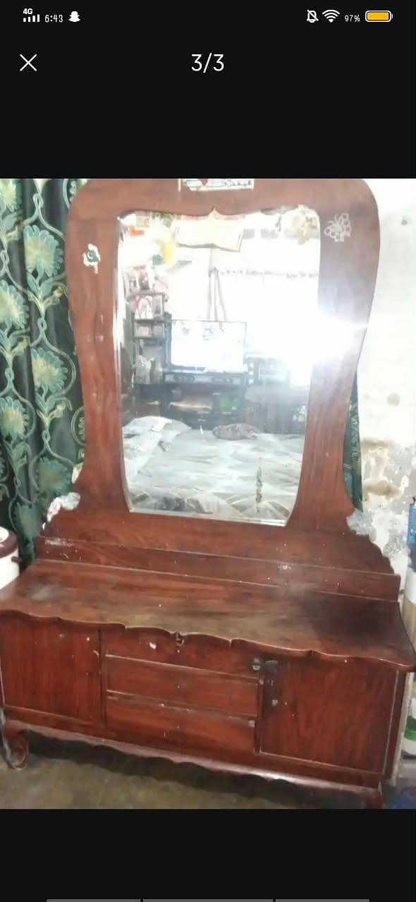 dressing table 1