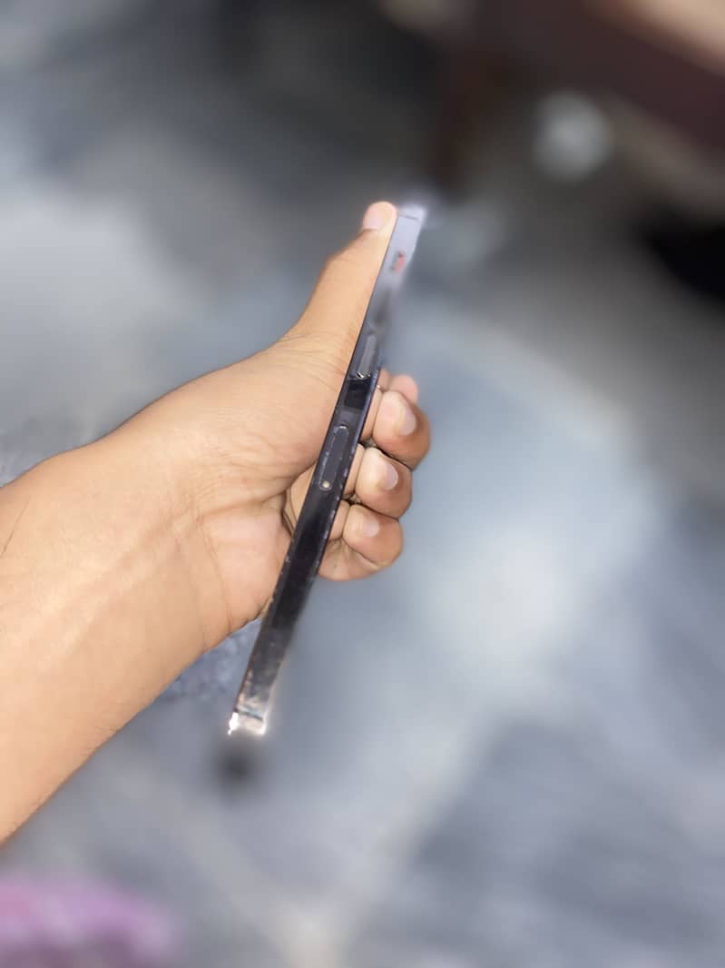 Apple iPhone 14 Pro Max 0