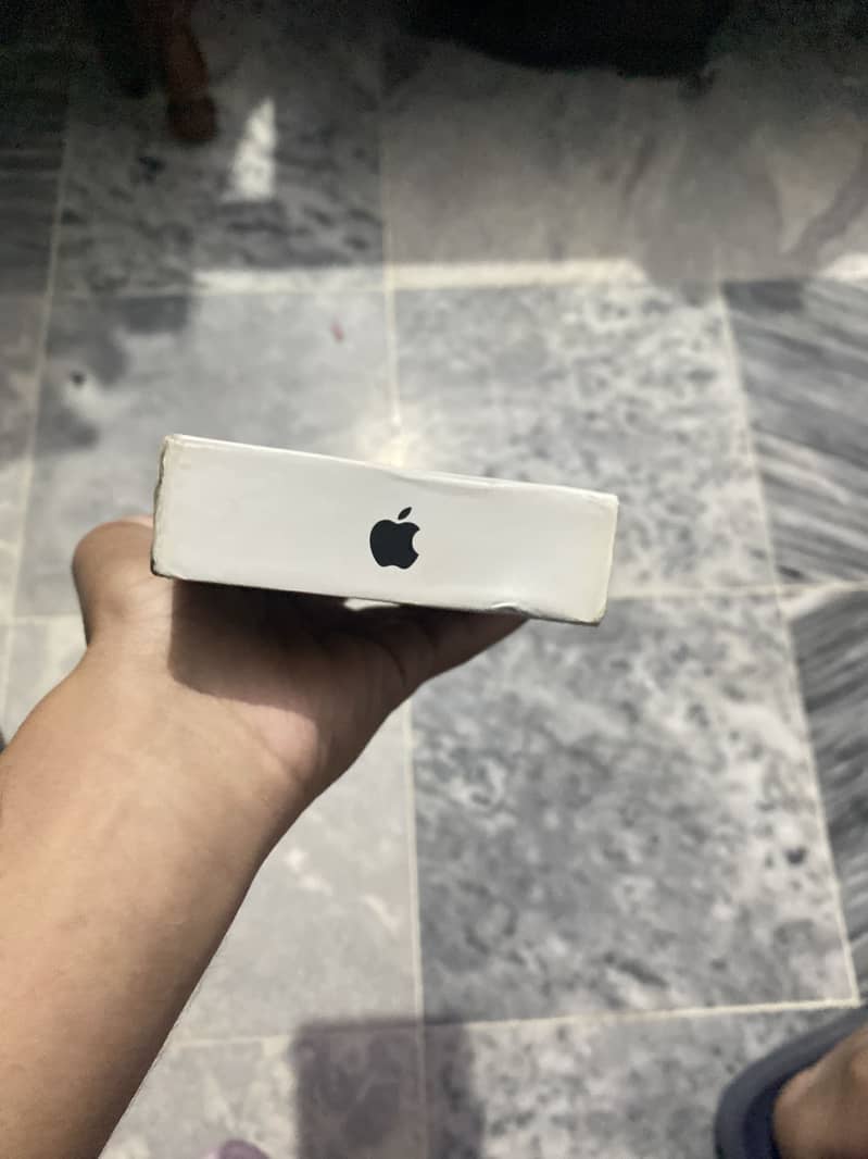 Apple iPhone 14 Pro Max 5