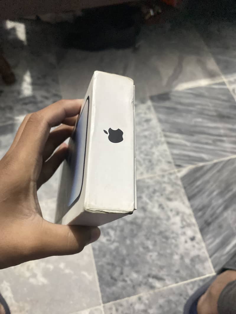 Apple iPhone 14 Pro Max 11