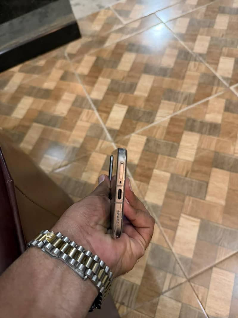 INFINIX NOTE 60 PRO 5