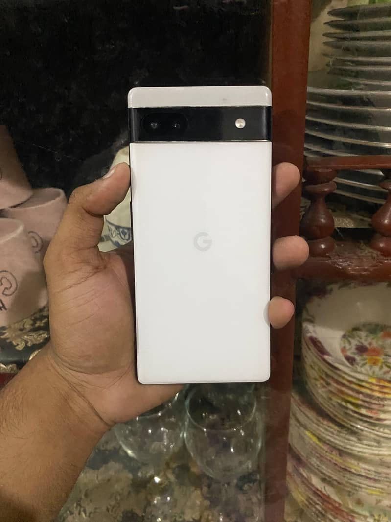 Google Pixel 6a 1