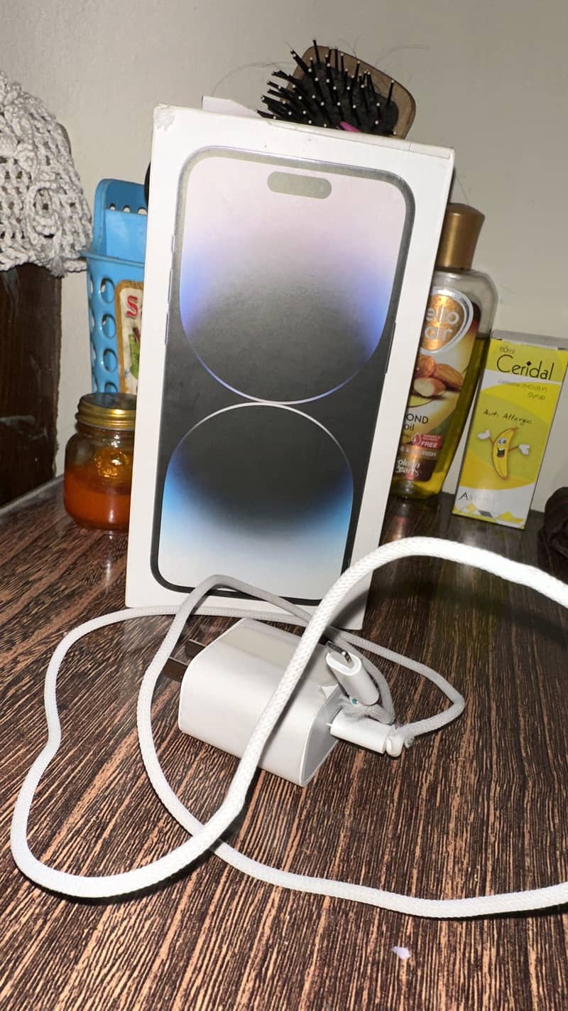 Apple iPhone 14 Pro Max 1