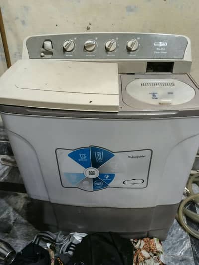 Super Asia Washer+Dryer Machine Good Condition