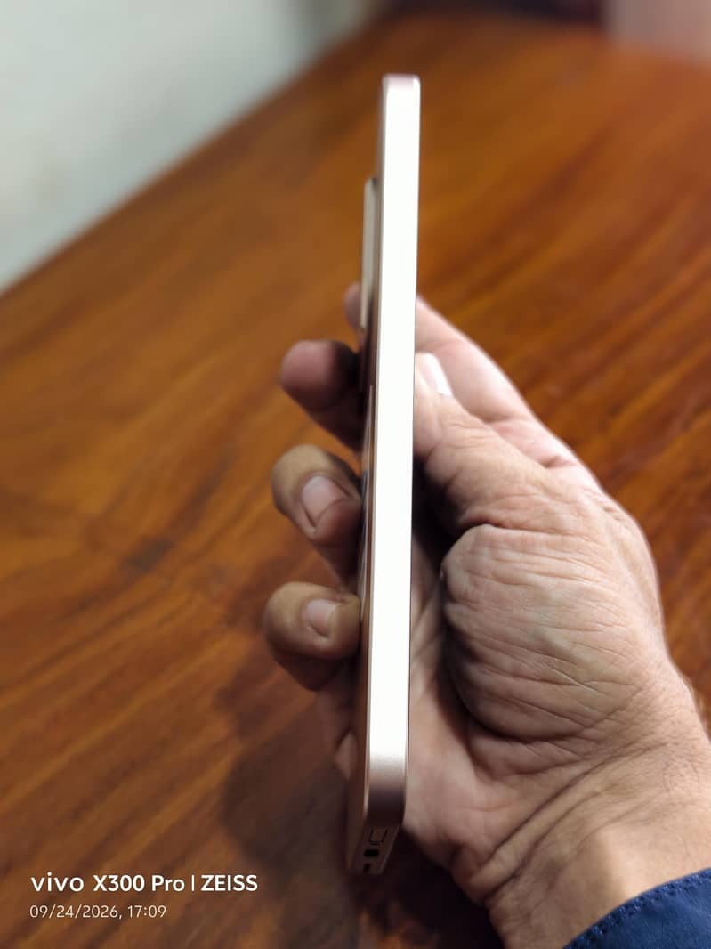 xiaomi 15t 4