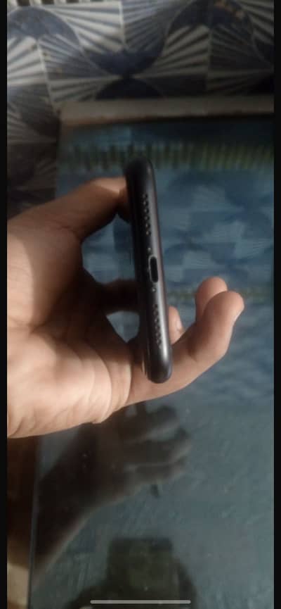 Apple iPhone XR