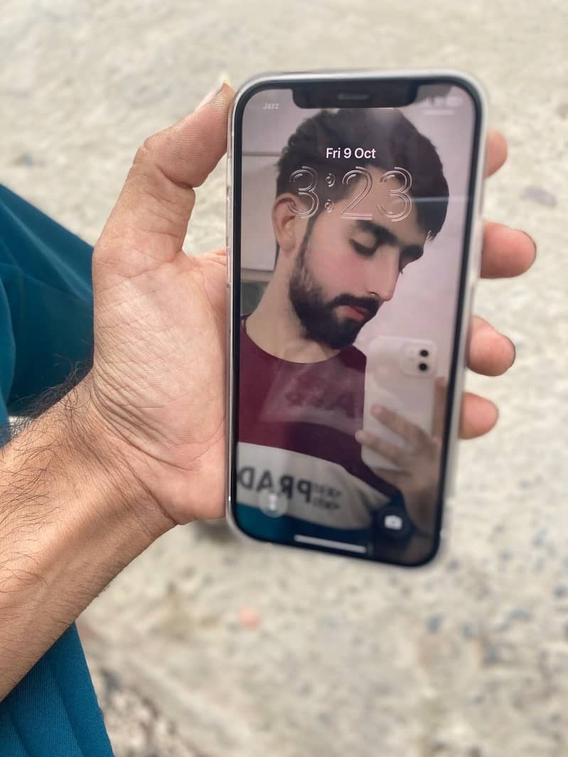 Apple iPhone 12 2