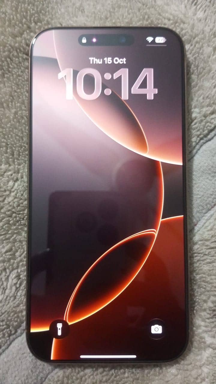 Apple iPhone 16 Pro Max 2