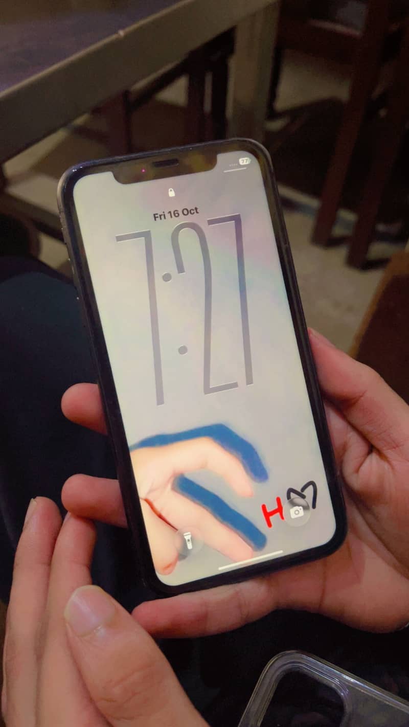 Apple  iphone 11 3