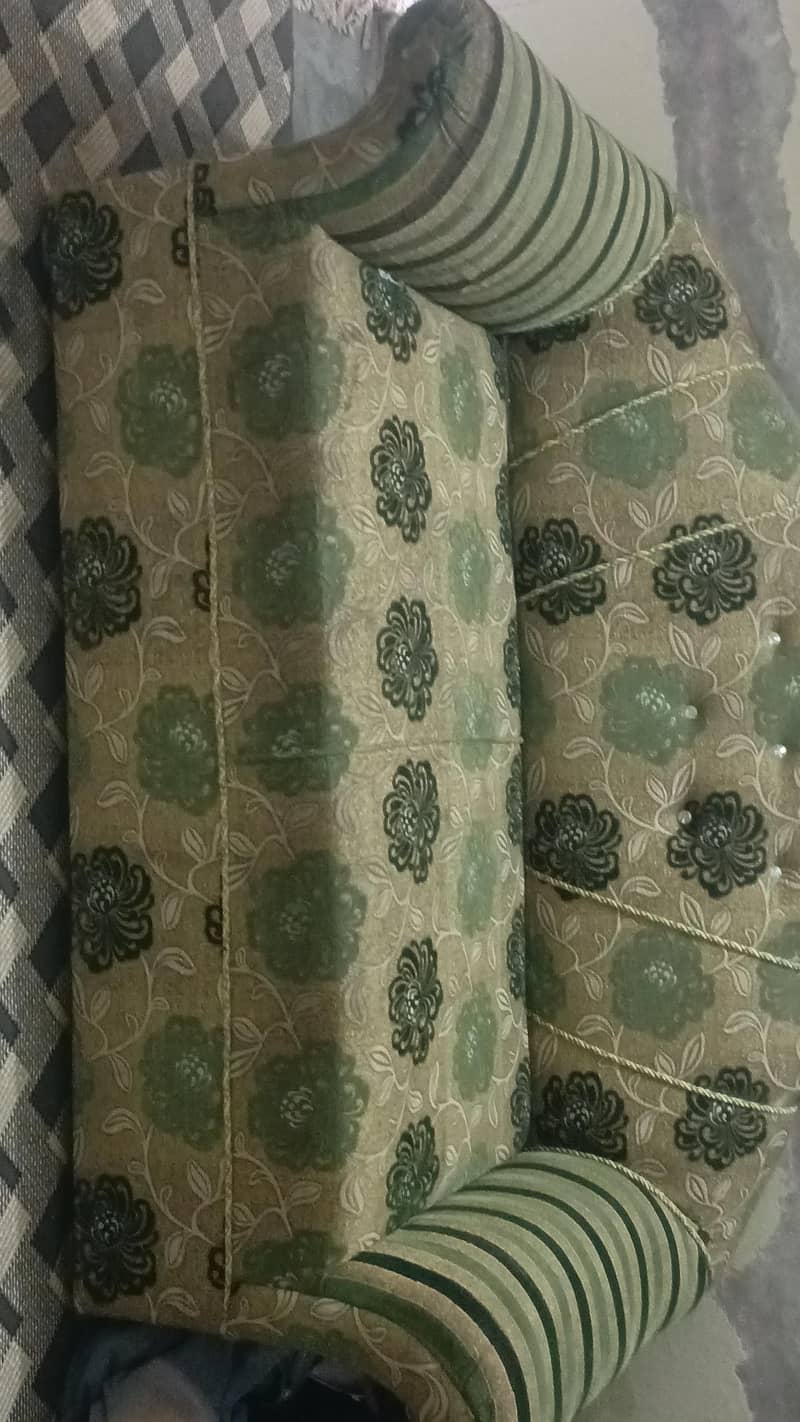 Poshish sofa complete set 1