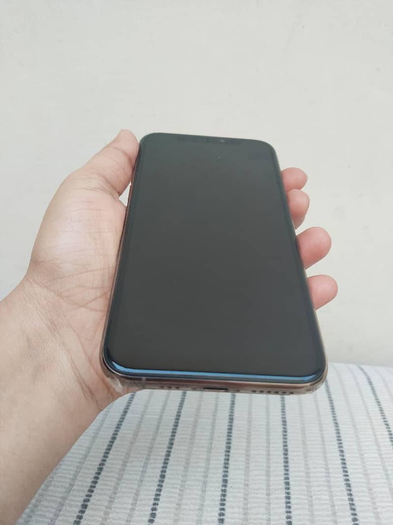 Apple iPhone 11 Pro 0