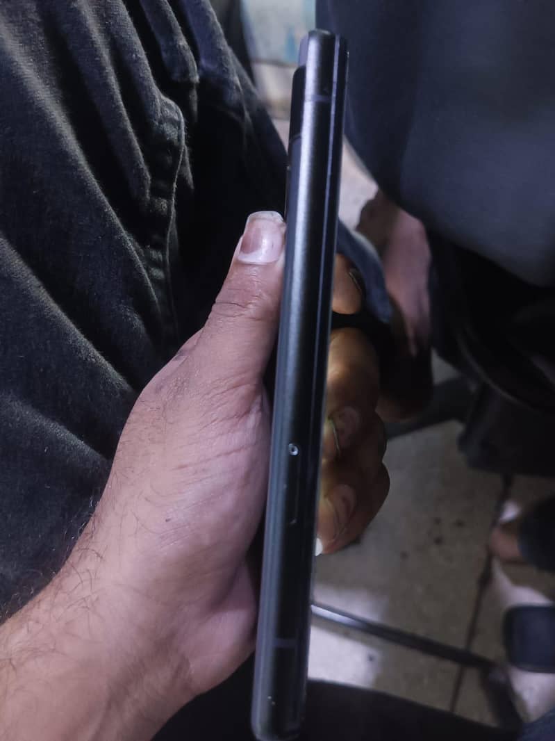 Google Pixel 6 4