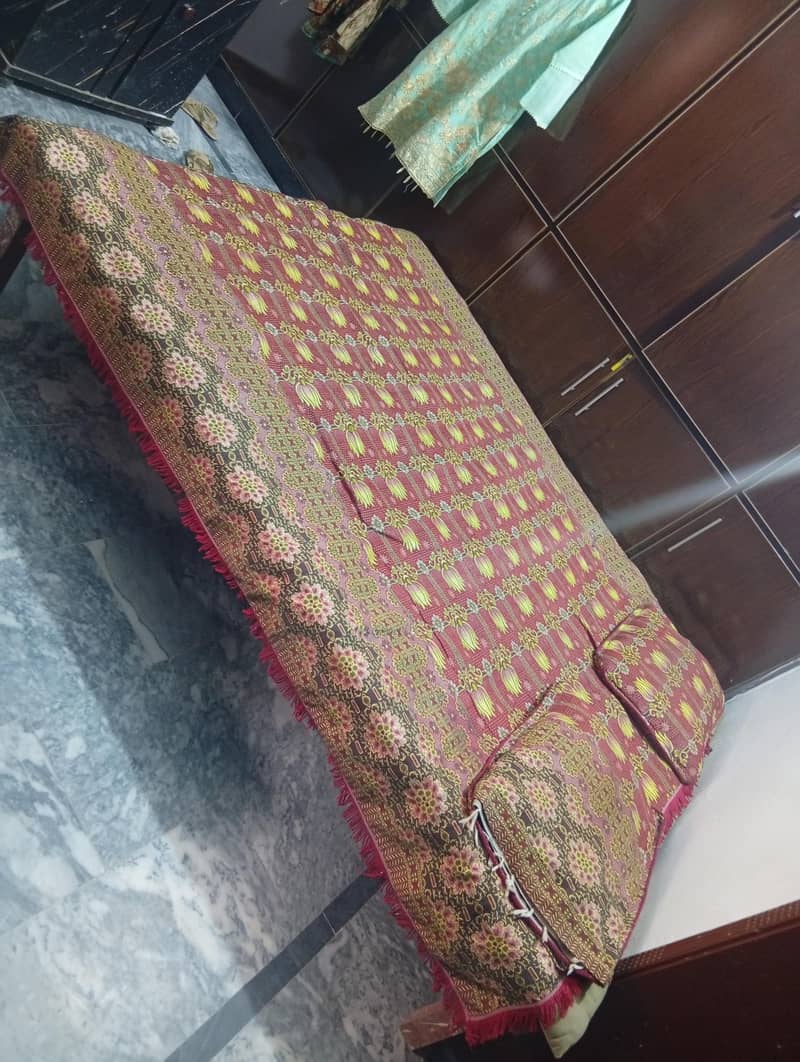only bed jaal 1