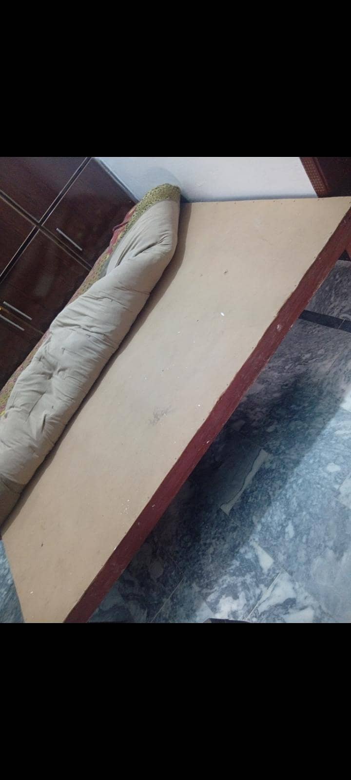 only bed jaal 4