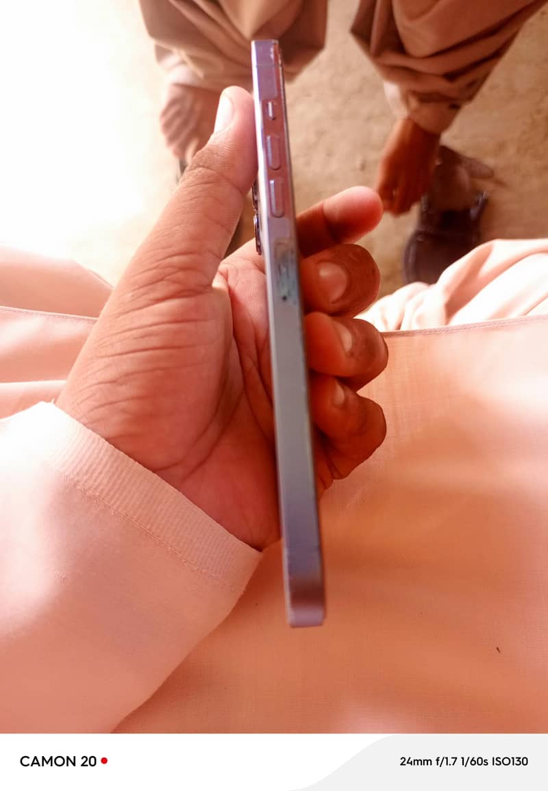 Apple iPhone 13 Pro Max 5