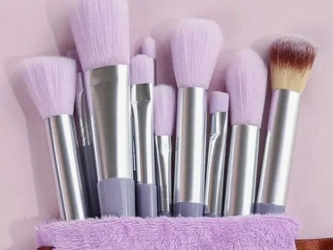 Brushes 0