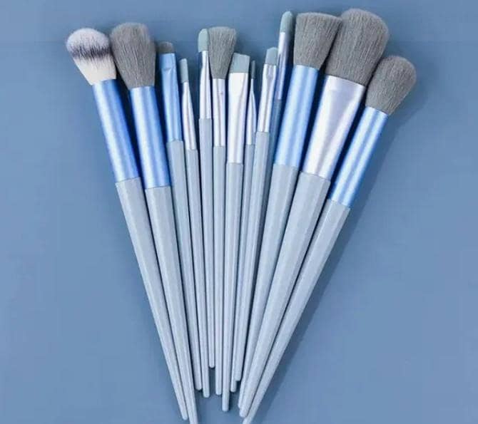 Brushes 12