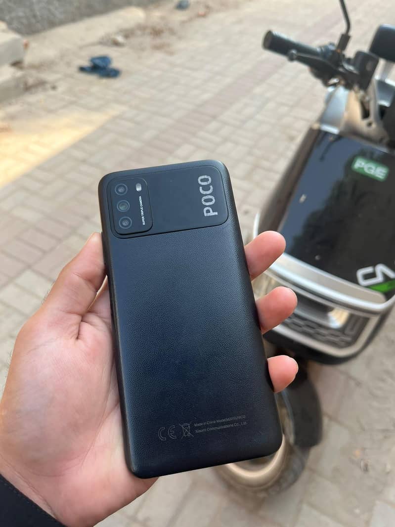 Xiaomi POCO M3 0