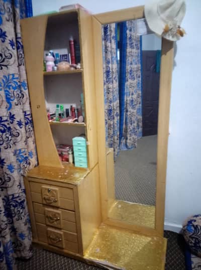 dressing table with mirror