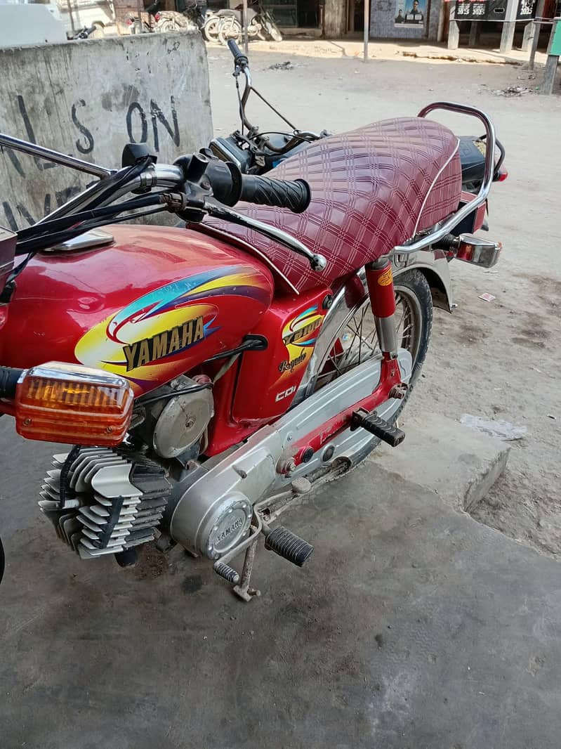 Yamaha 100 mint condition 0