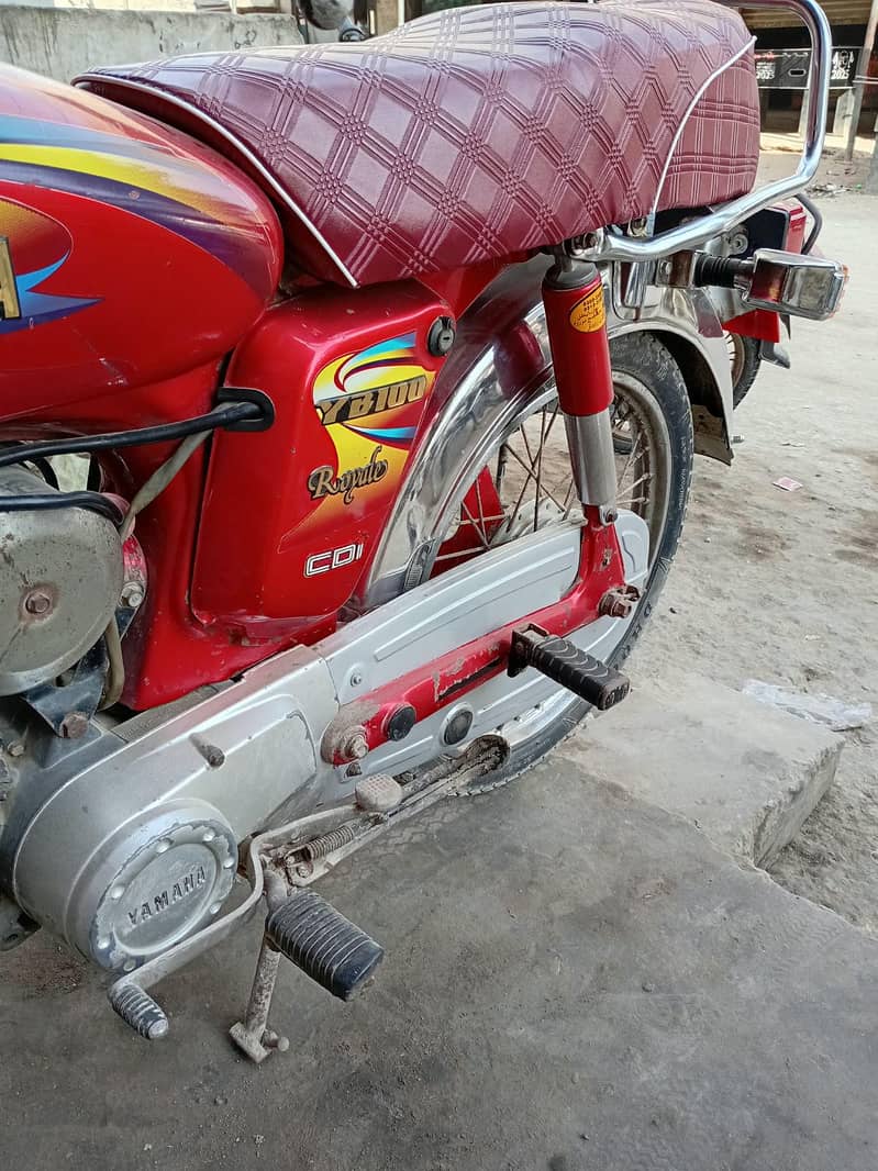 Yamaha 100 mint condition 4