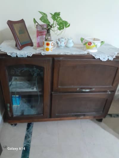dining  table  wooden side board