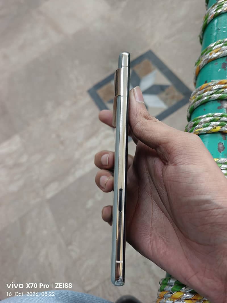 Google Pixel 7 Pro 4
