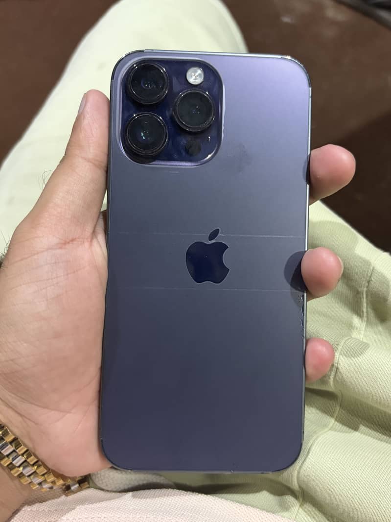 Apple iPhone 14 Pro Max 0
