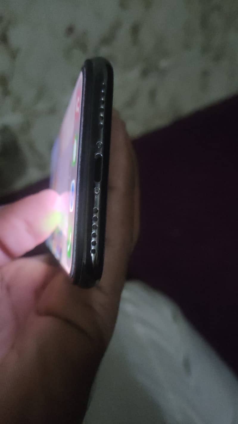 Apple iPhone X 1