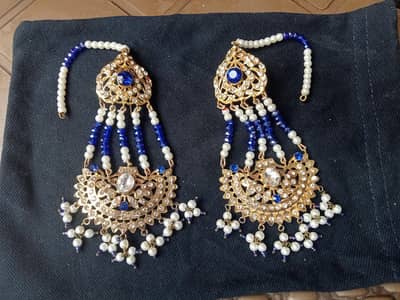 Excellent condition jewelry for sale in cheap price