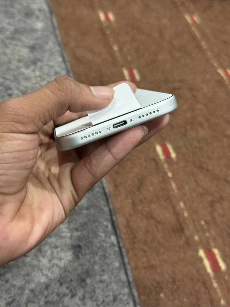 Apple iPhone 17 Pro Max 5
