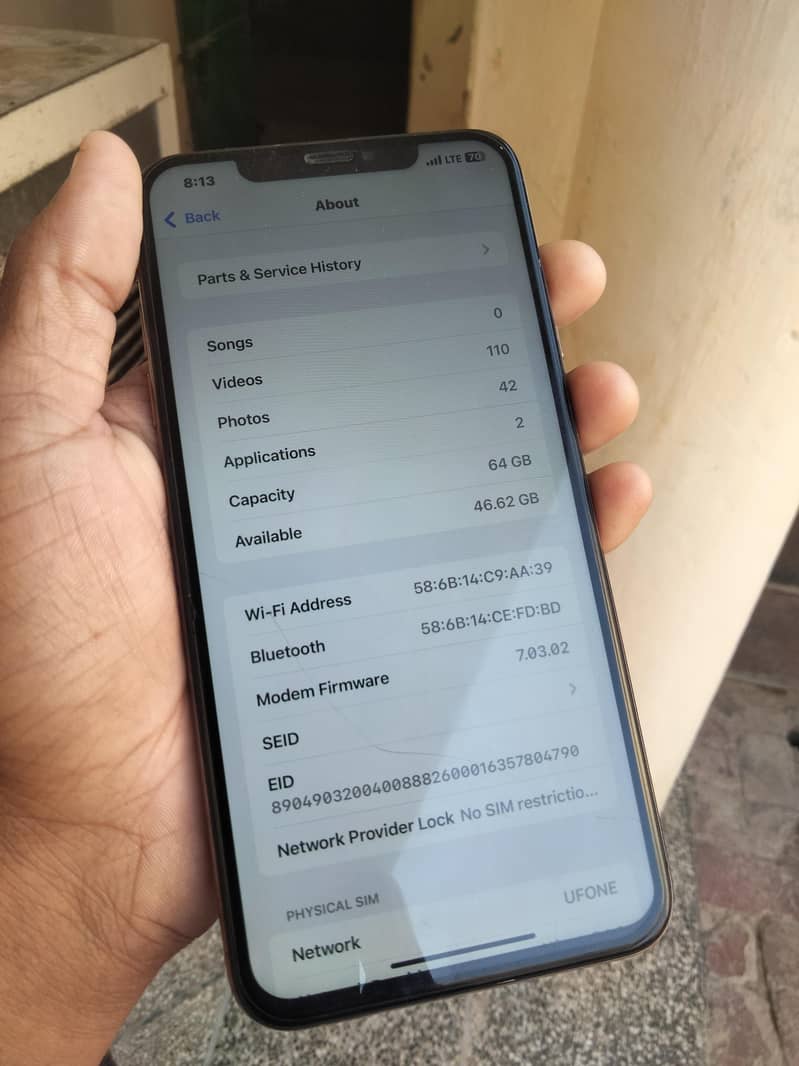 Apple iPhone XS Max 7