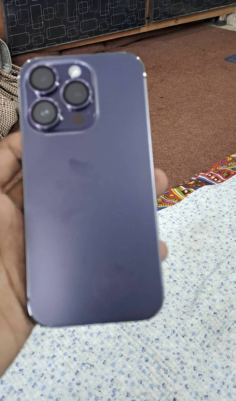 IPhone 14 Pro 0