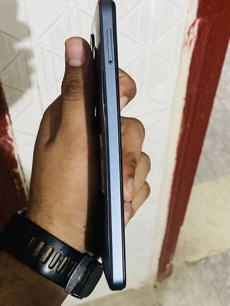 Tecno Spark 20C 4