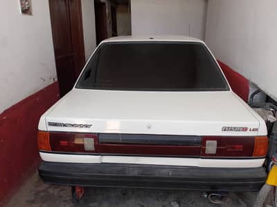 Nissan Sunny 1988