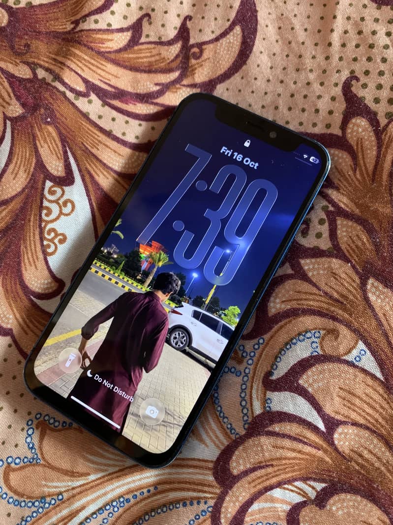 Apple iPhone 12 mini 1